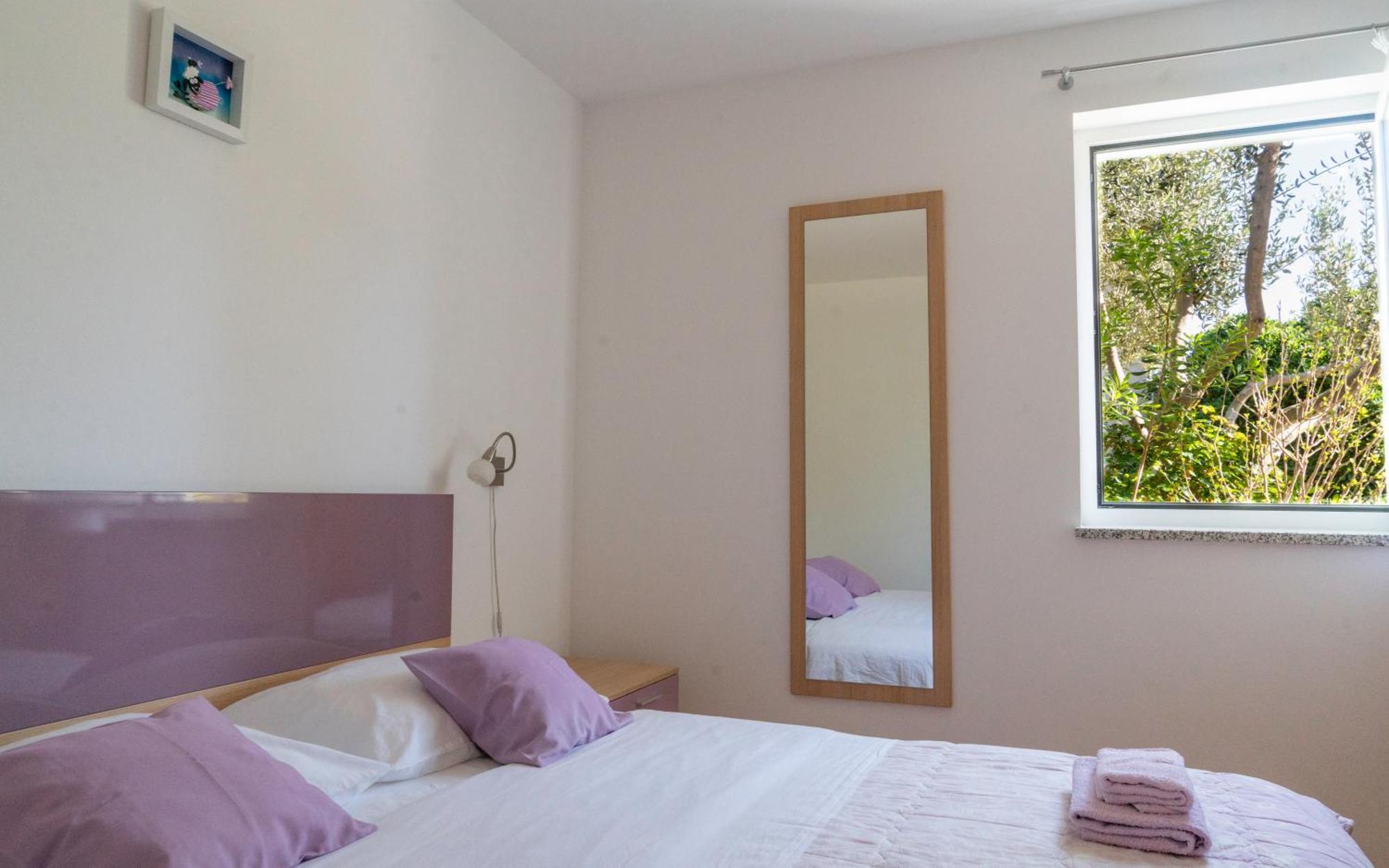 Apartments Lila Црес Номер фото
