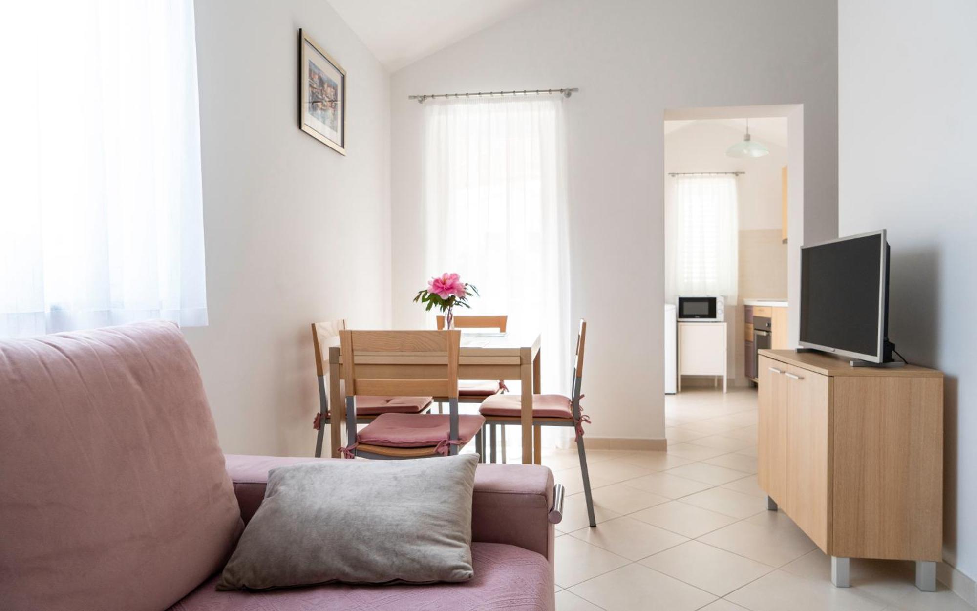 Apartments Lila Црес Номер фото